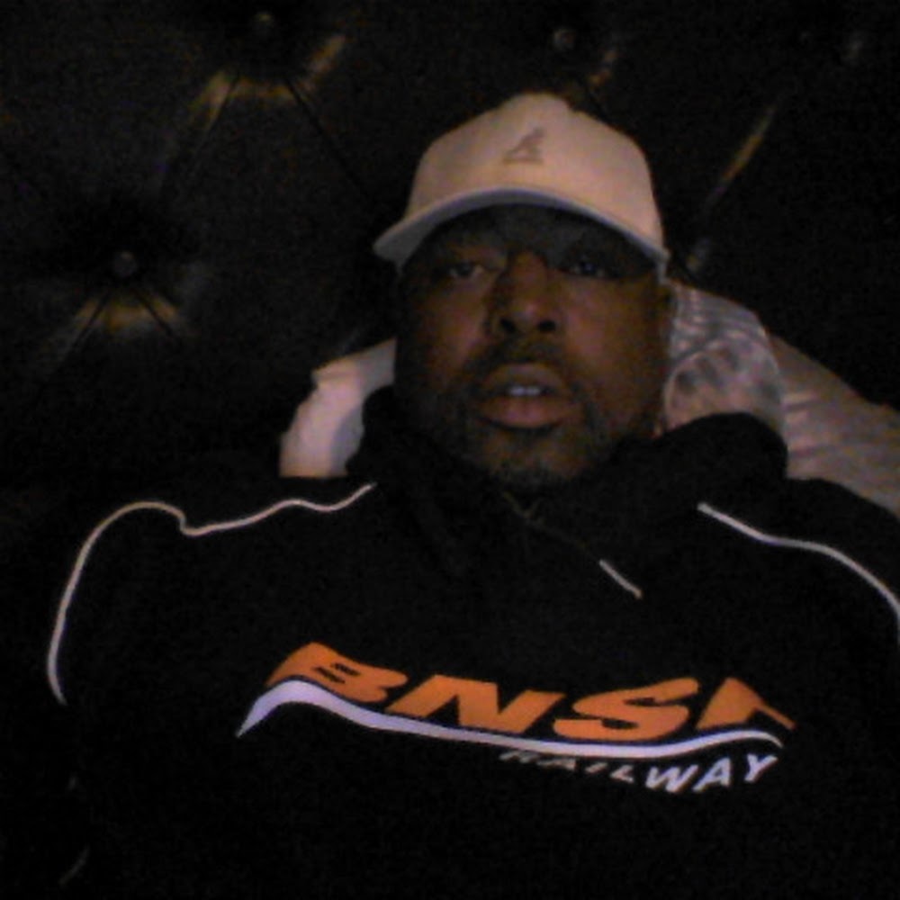 Meet your Posher, Russell